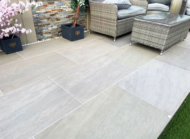 porcelain patio installers Durham